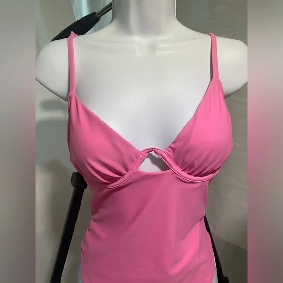 NWOT Cupshe light pink one piece bathing suit size M - Picture 4 of 4